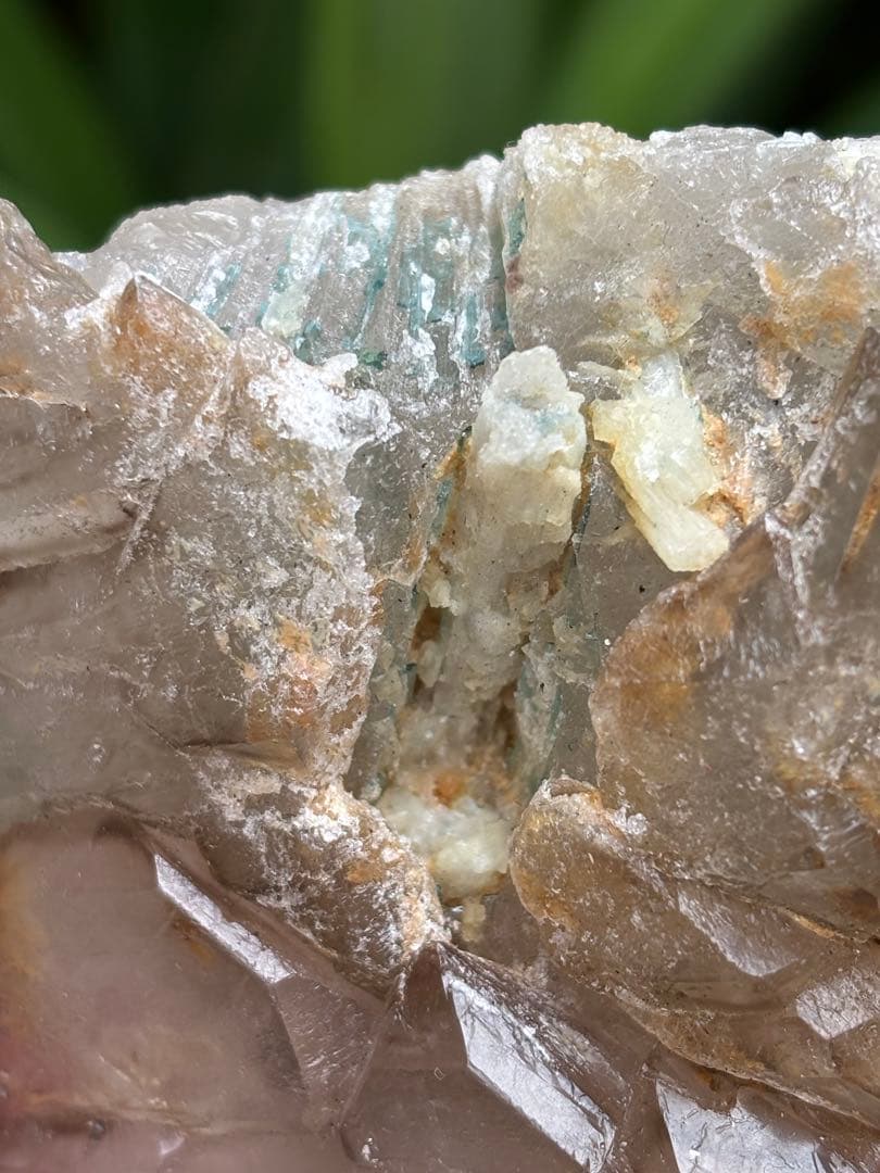 希少　ミナスジェライス州産　シトリン　ジャカレー　トルマリン共生　237g