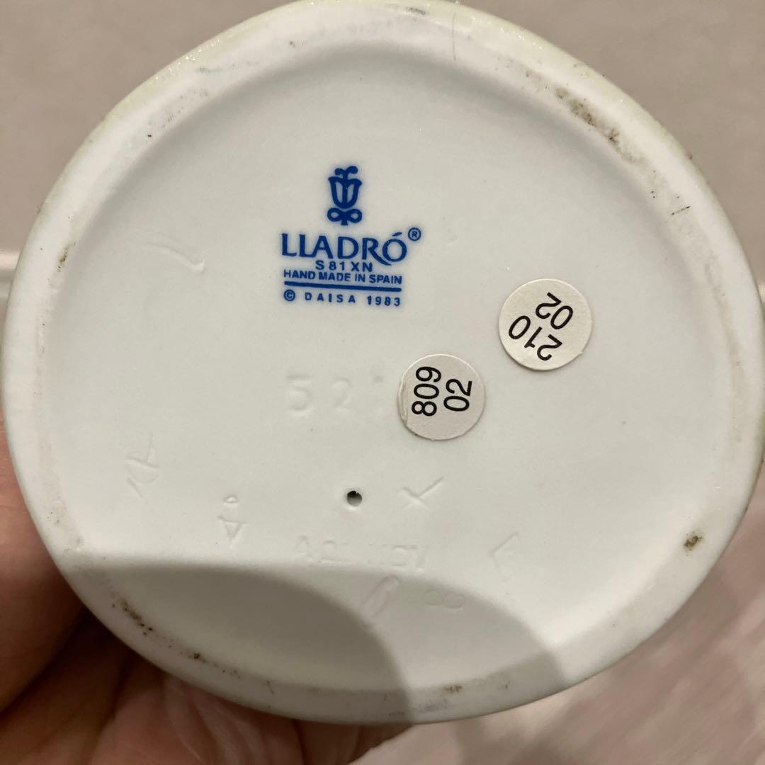 リヤドロ LLADORO 女の子 花