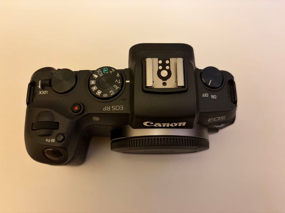 Canon EOS RP ※バッテリー2つ付き(LP-E17)