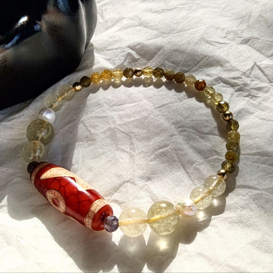 【金線 閃電五眼天珠】 リビアングラス 天然石 御守り 華奢ブレス ツォボライト