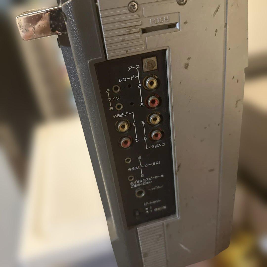 格安超希少Victor RC-M70 FM/AMステレオラジオカセットレコーダー