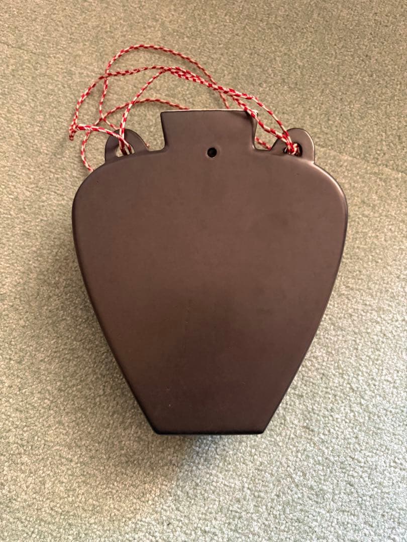 トラヤ　虎屋　陶器の花瓶