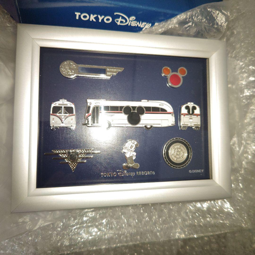 ディズニー　リゾートクルーザー　ピンバッジ