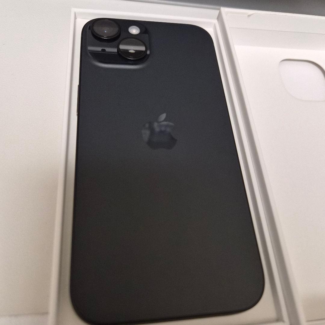 【美品】Apple iPhone15 ブラック128GB