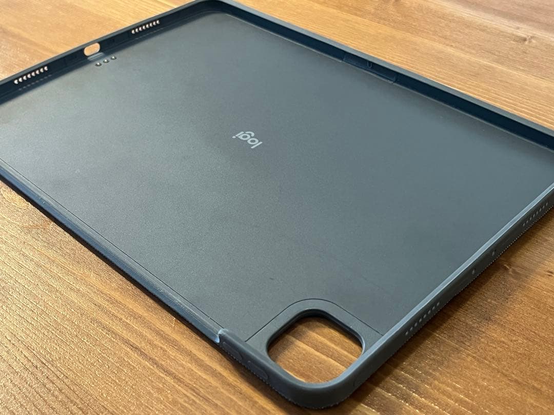 Combo Touch iPad Pro 11 ケース IK1176GRAR