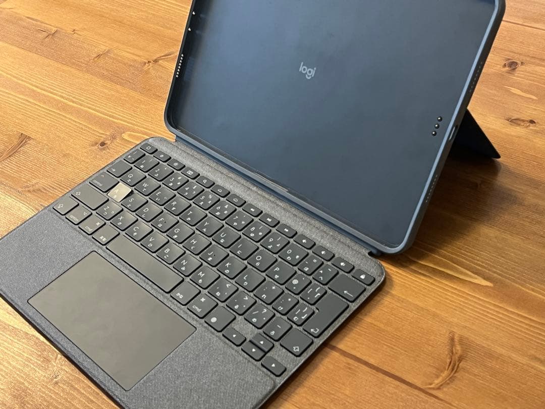 Combo Touch iPad Pro 11 ケース IK1176GRAR