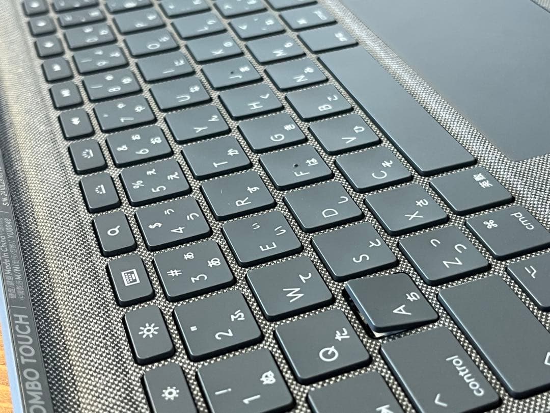 Combo Touch iPad Pro 11 ケース IK1176GRAR