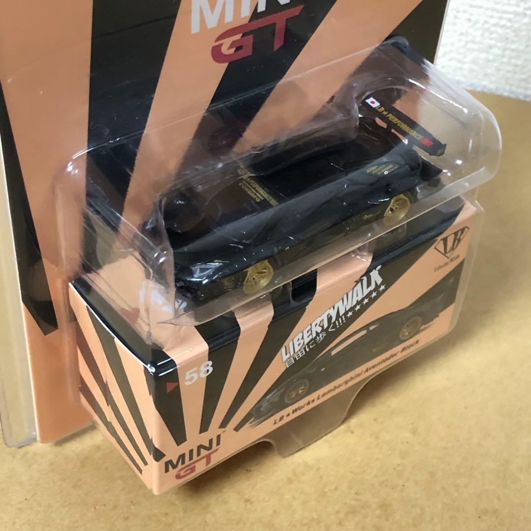 MINIGT ミニGT　LBワークス　ランボルギーニ アヴェンタドール ブラック