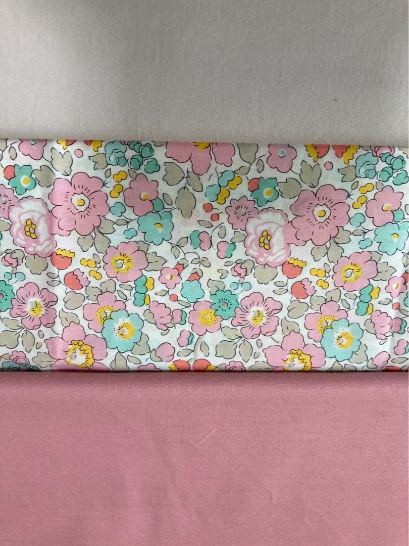 リバティ　ショルダーバッグ　ハンドメイド