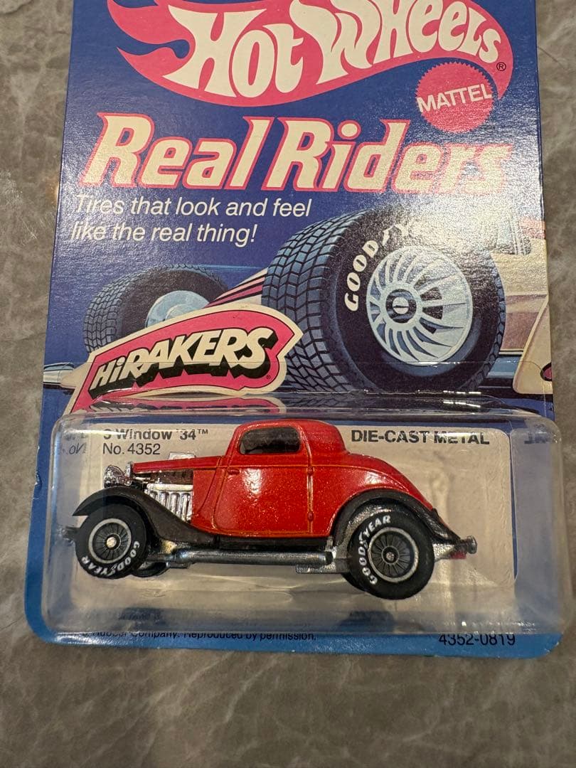 旧いホットウィール 1980年代リアルライダース3 Window ‘34