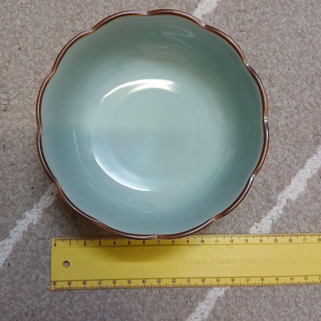 有田焼　西峰　花柄と幾何学模様の鉢・ボウルセット 10個