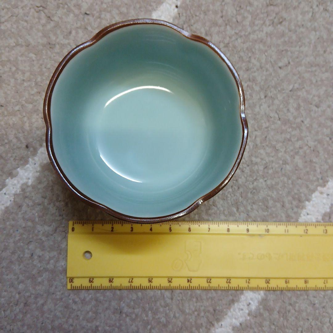 有田焼　西峰　花柄と幾何学模様の鉢・ボウルセット 10個