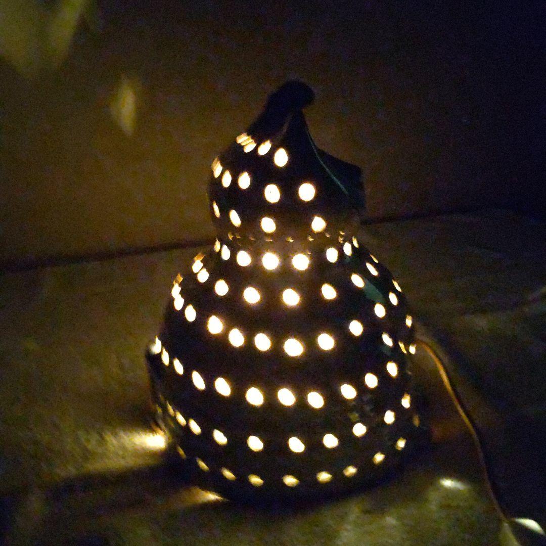 昭和レトロ　陶器の猫のランプ 　猫の照明