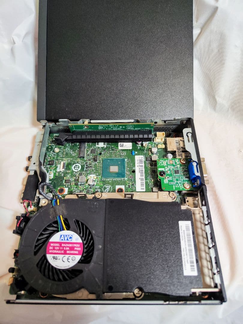 Lenovo ThinkCentre M720q PCI-E拡張アダプタ付き