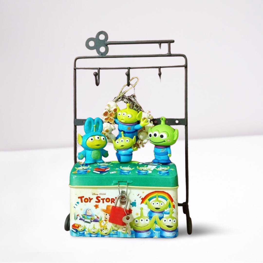 【コンプ特典4個付き】　ディズニー＆ピクサー【単価￥245　40点】まとめ売り