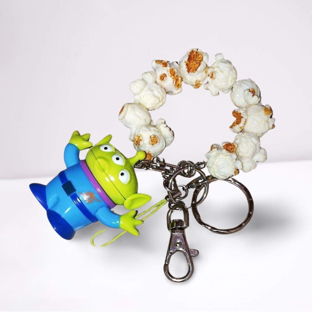 【コンプ特典4個付き】　ディズニー＆ピクサー【単価￥245　40点】まとめ売り