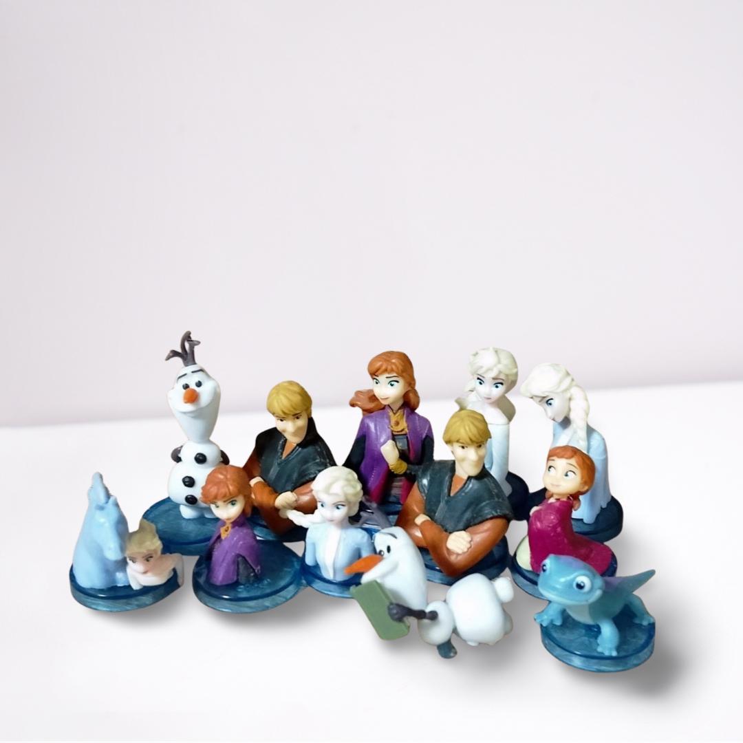 【コンプ特典4個付き】　ディズニー＆ピクサー【単価￥245　40点】まとめ売り