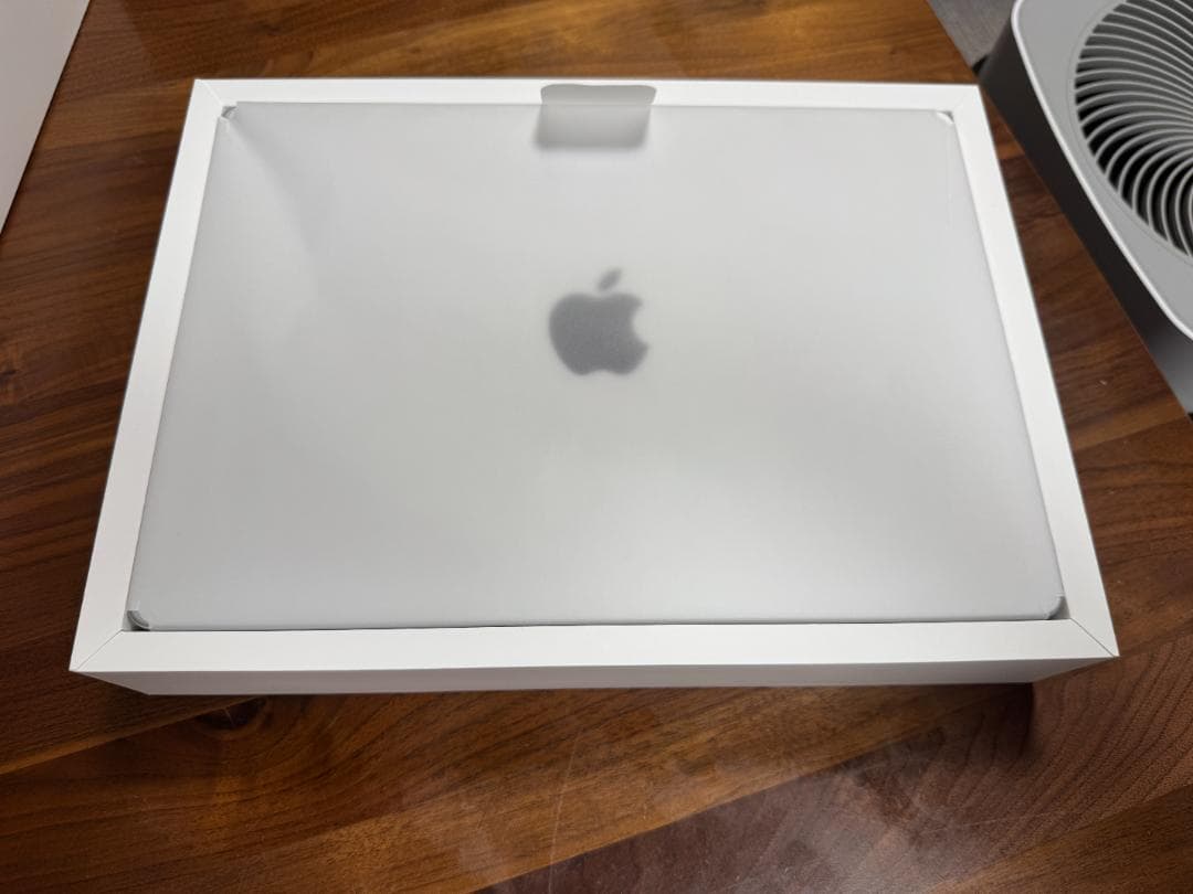 14インチ MacBook Pro M4 16GB/1TB JIS