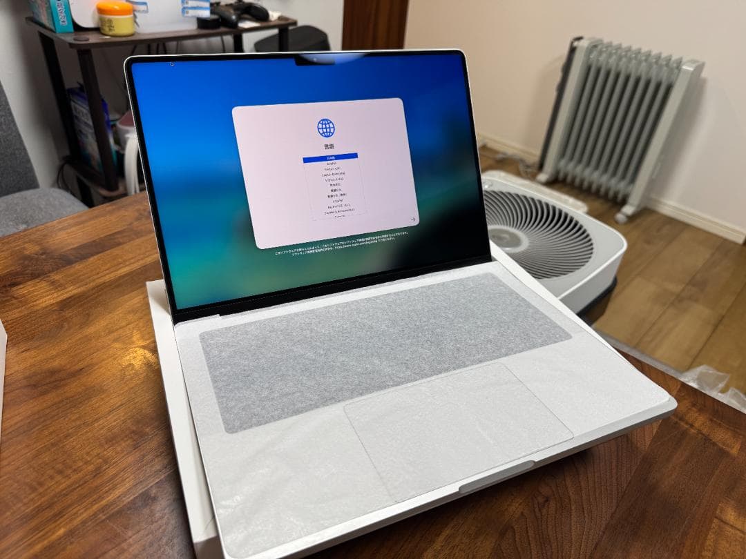 14インチ MacBook Pro M4 16GB/1TB JIS