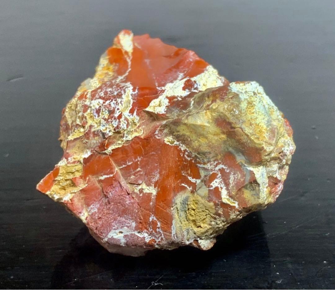 佐渡錦紅石  佐渡赤玉石 ウブ 横3.5×高8×奥行3.5(cm) 180g