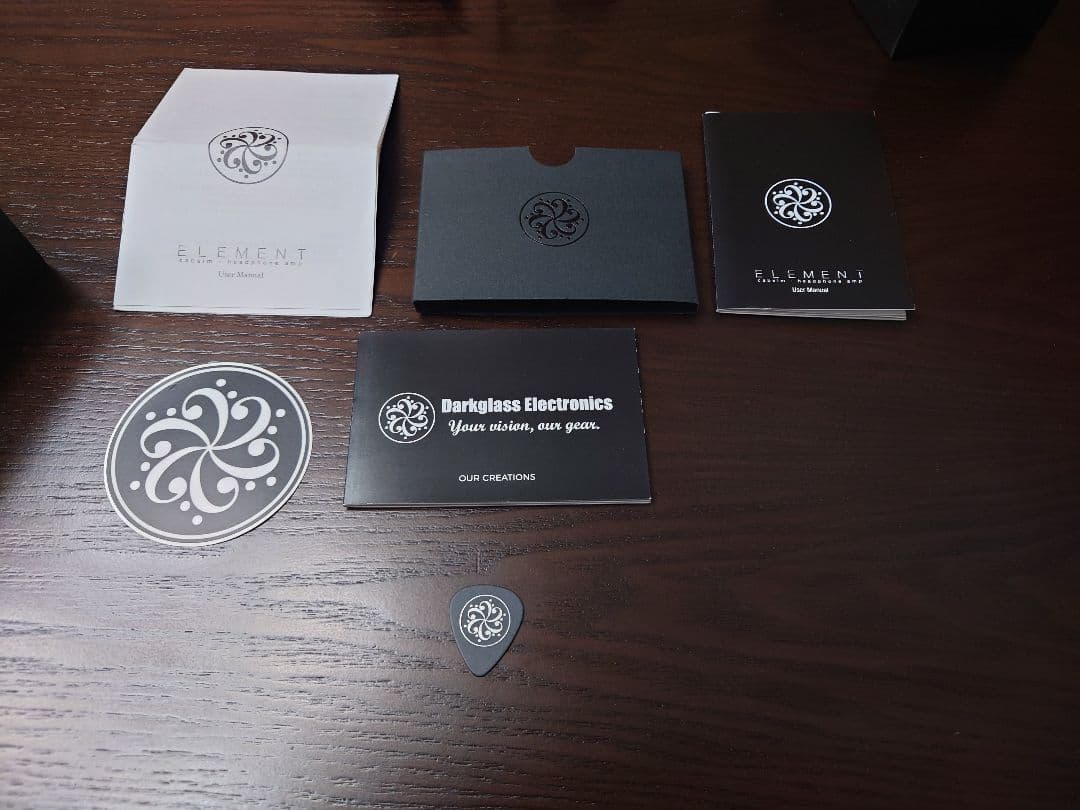Darkglass Electronics ELEMENT ヘッドフォンアンプ