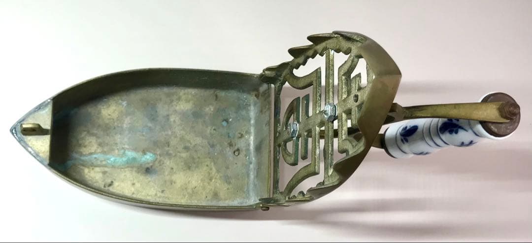 アンティーク 炭火 アイロン 古道具 レトロ 真鍮