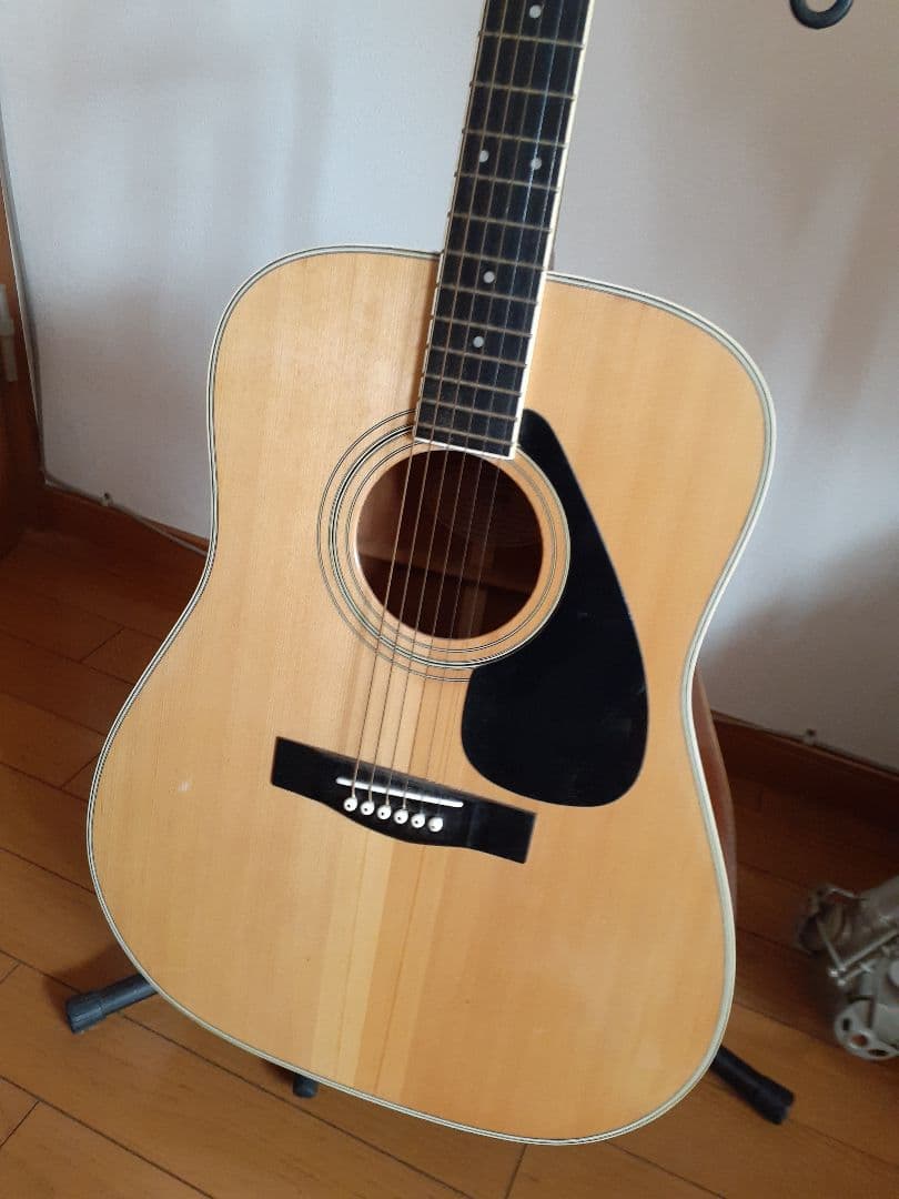 【直取引】YAMAHA ＦＧ-200Ｄ　スタンド付き　檄鳴り