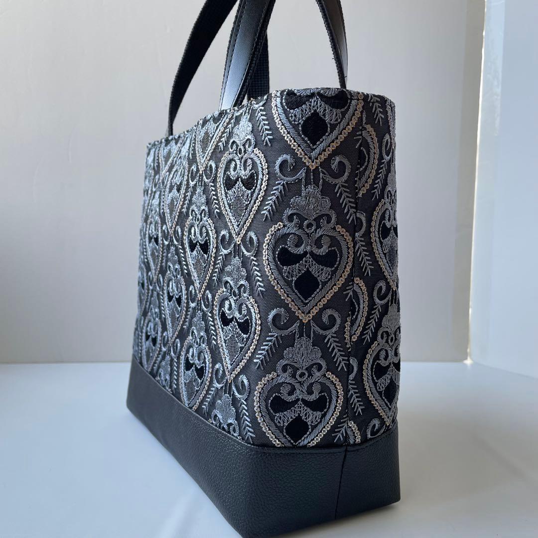 ゆう　インド刺繍ハートチュール　新サイズM 2wayトートバッグ