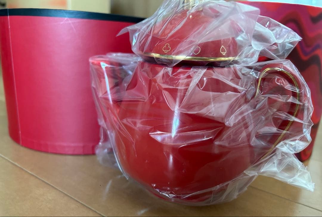 Disney 赤いティーポット 専用ボックス付き