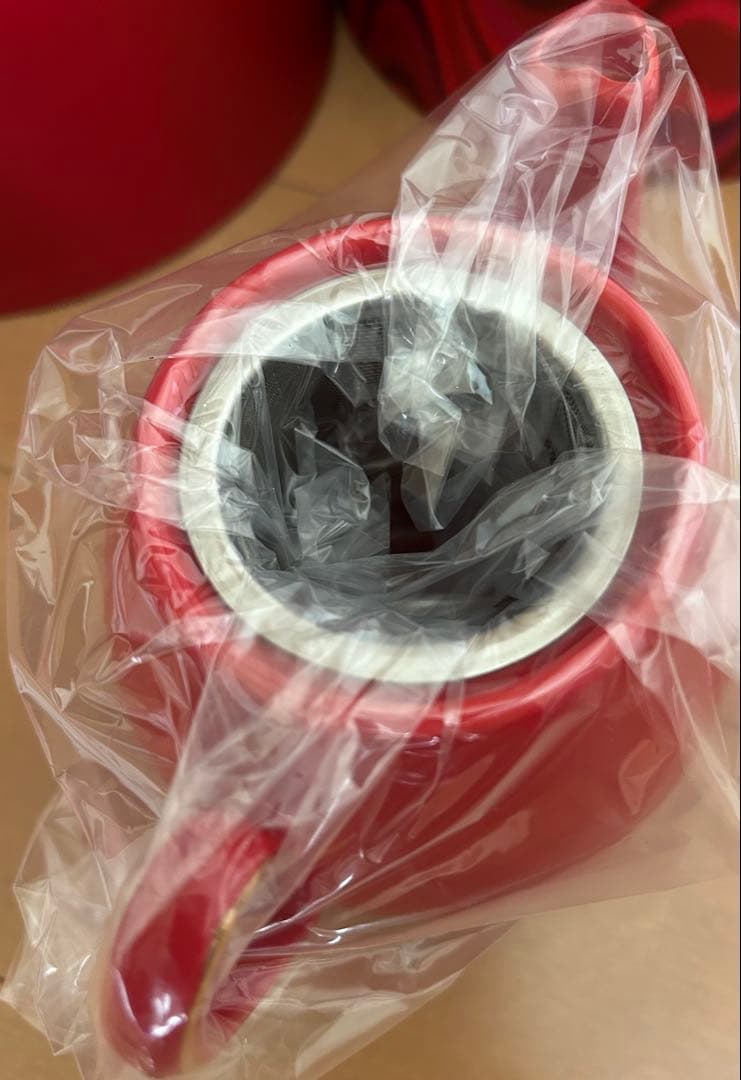 Disney 赤いティーポット 専用ボックス付き