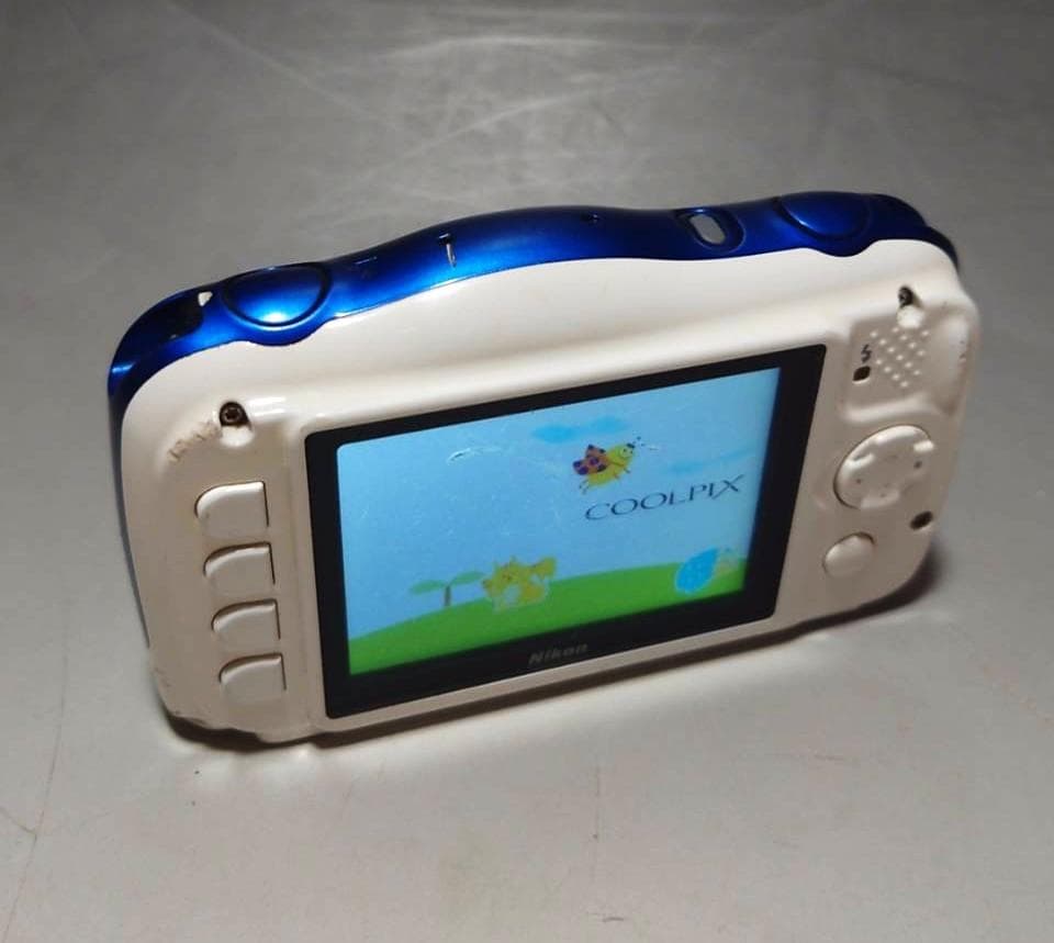 ★Nikon ニコン COOLPIX W100 コンパクトデジタルカメラ★