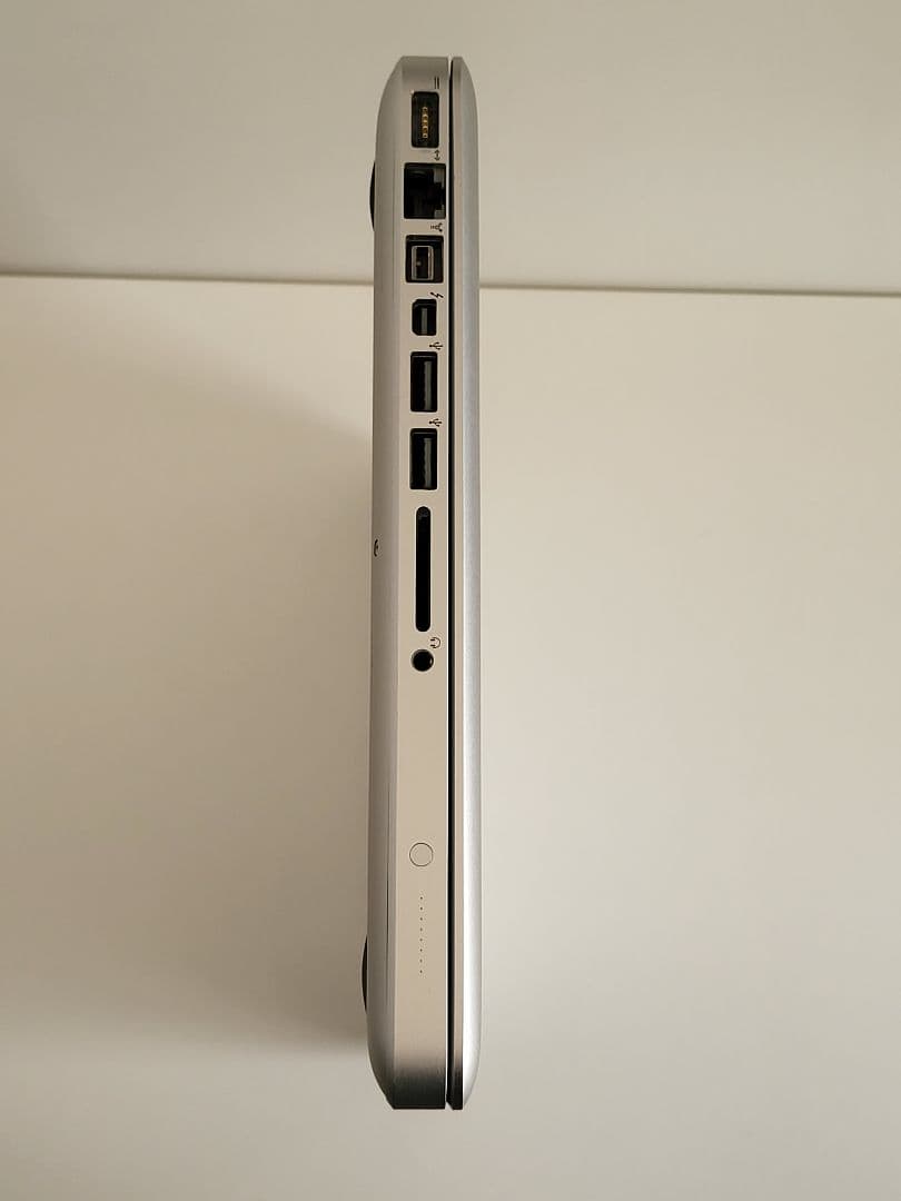 MacBook Pro mid2012 DVDドライブ付き