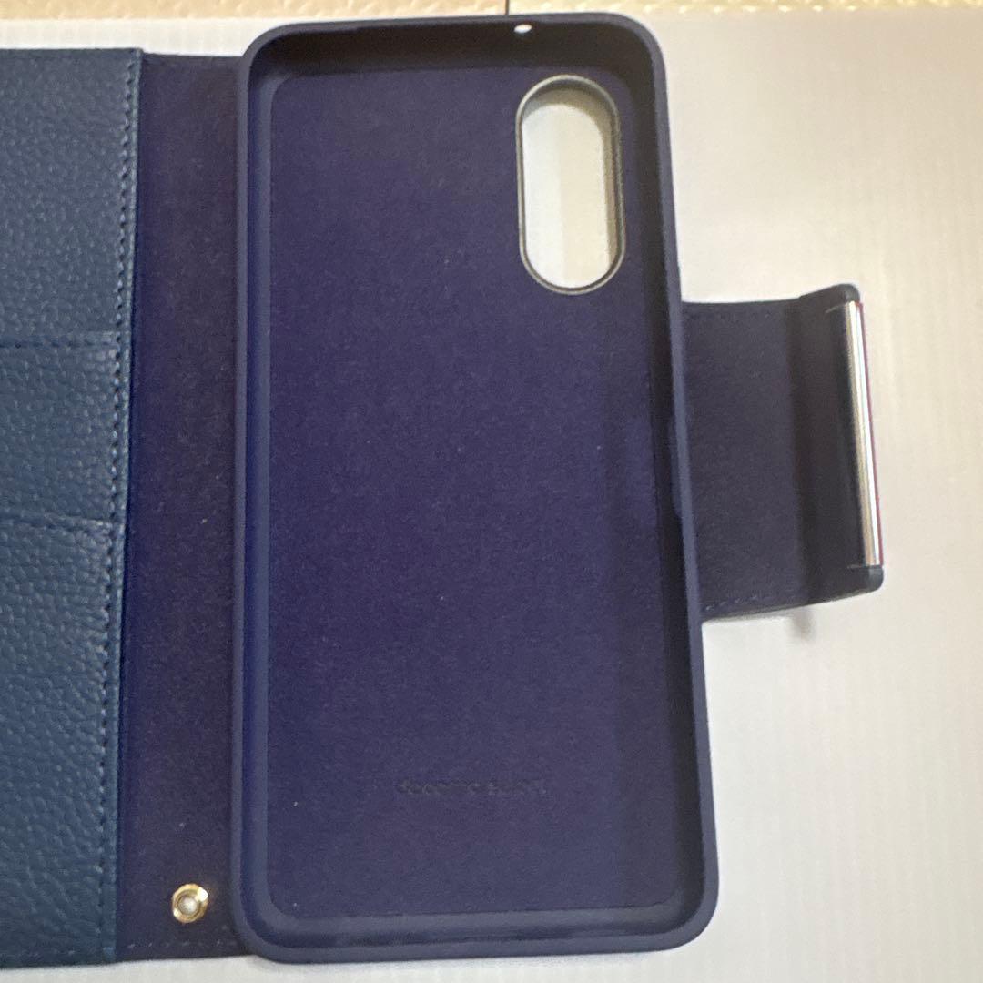 【美品】arrows スマートフォン 本体64GB docomo ケース充電器付