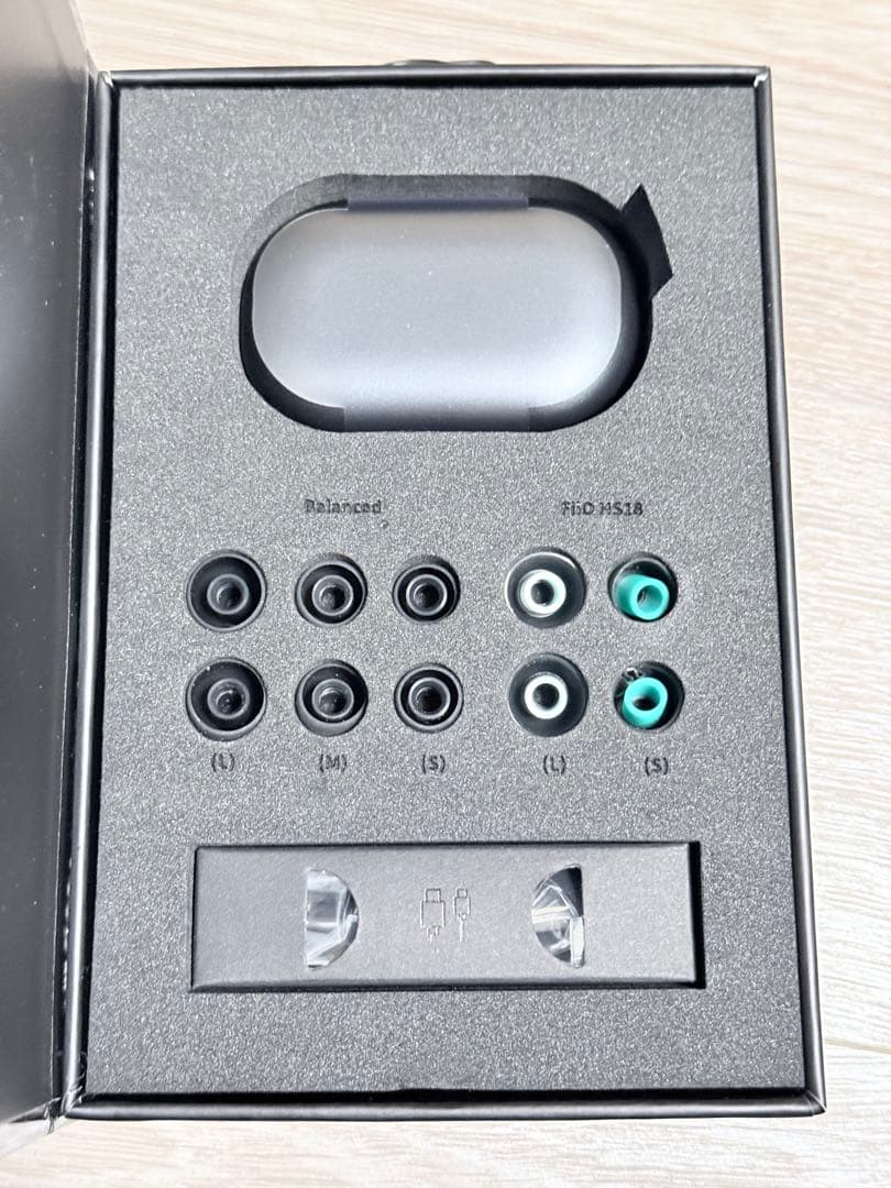 美品 FiiO F5 ワイヤレスイヤホン