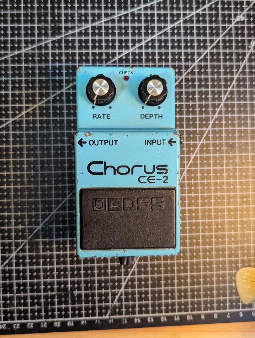 BOSS CE-2 コーラスエフェクター