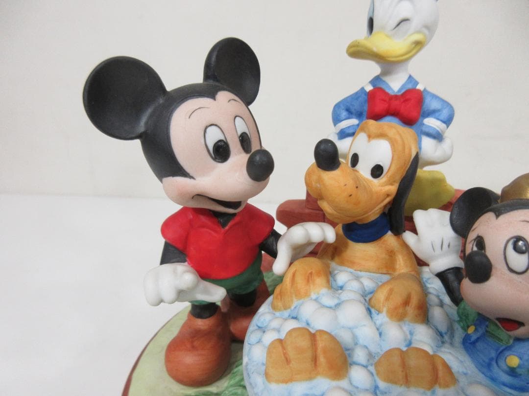 0912Z ディズニー ミッキー&フレンズ オルゴール いつか王子様が 置物