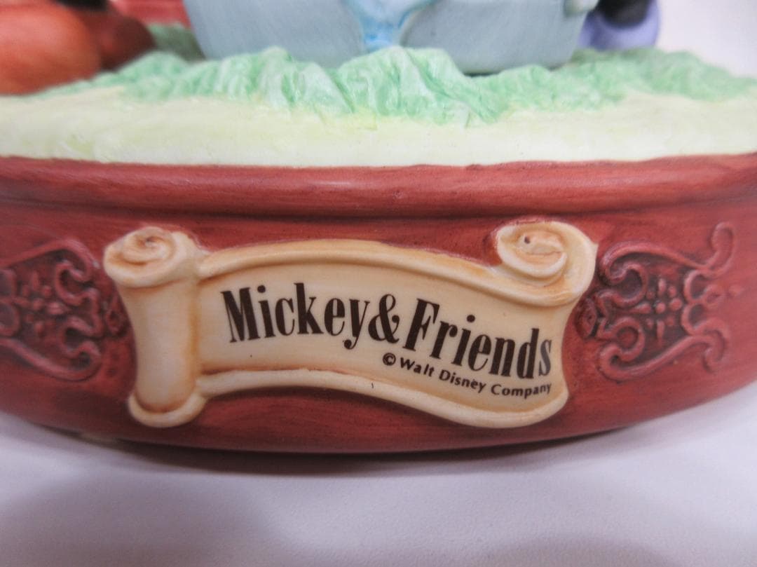 0912Z ディズニー ミッキー&フレンズ オルゴール いつか王子様が 置物