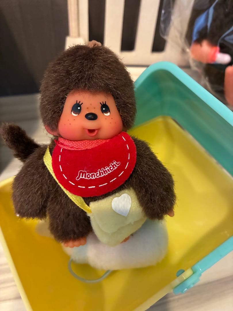 1974年ふた子のモンチッチ　金色の紙タグ付き　昭和レトロ 泣き顔ミニモンチッチ