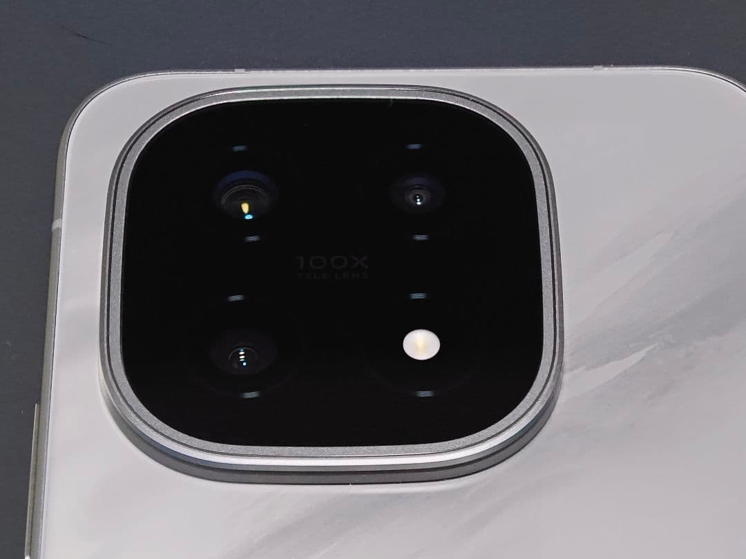 【極美品・おまけ有】12/256 iqoo 15 グレー 大陸版