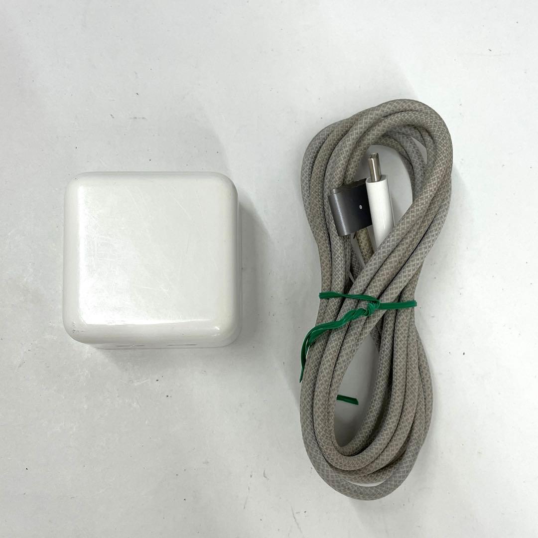 Apple MacBook Air (13インチ, M3, 2024)