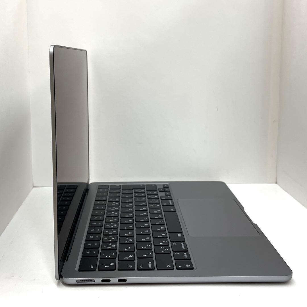 Apple MacBook Air (13インチ, M3, 2024)