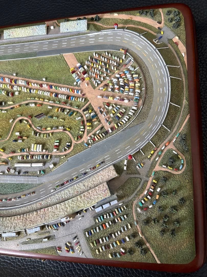 激レア/絶版★ ダンバリーミント タラデガ スーパースピードウェイ ジオラマ ★