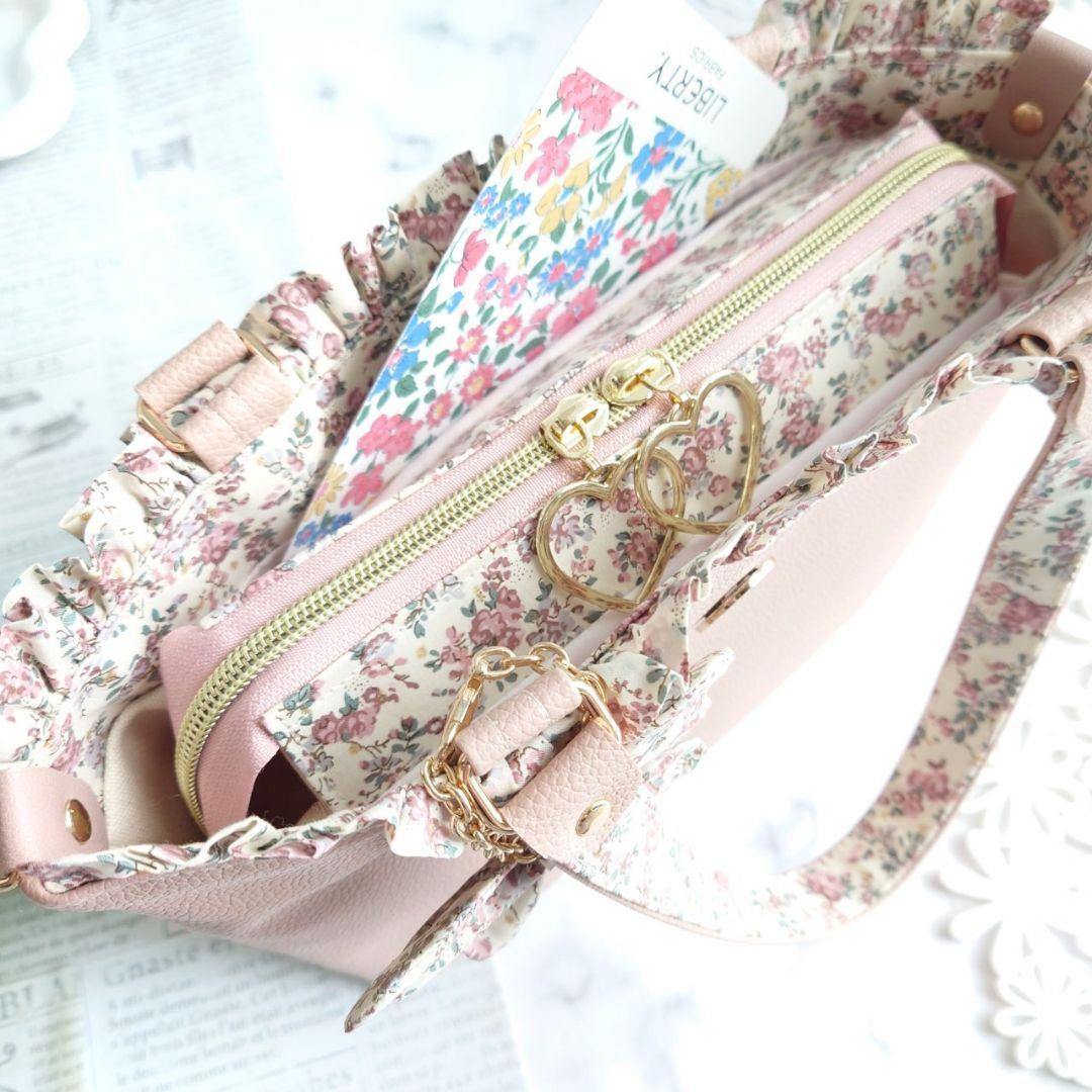 は*☆様 リバティ×フェイクレザー あおりポケット付きトートバッグ✩.*˚