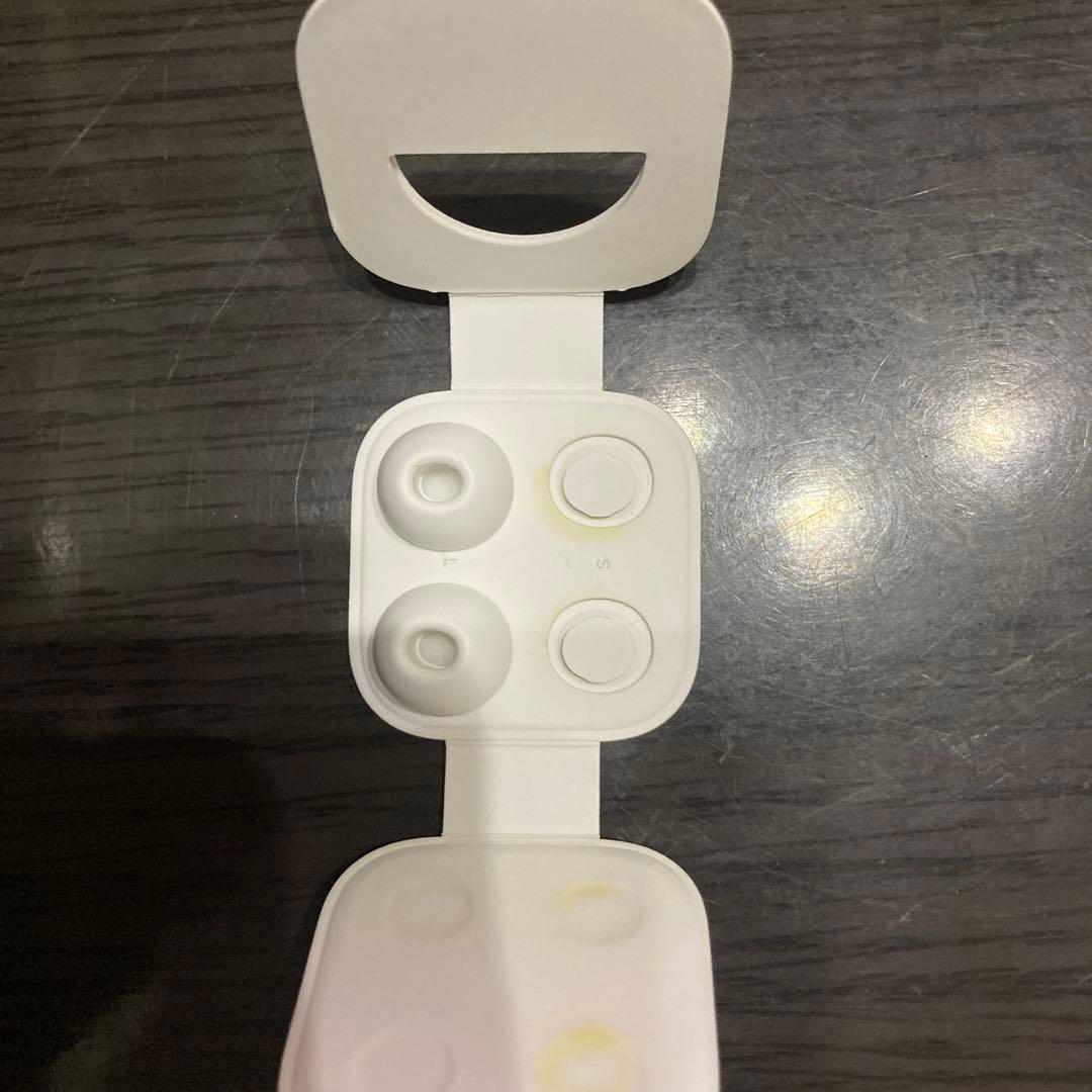 AirPods Pro第1世代 本体 充電ケーブル、ケースなど