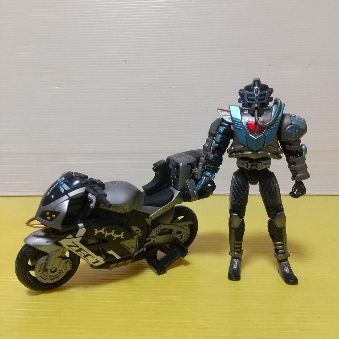 仮面ライダーカブト キャストオフセット
