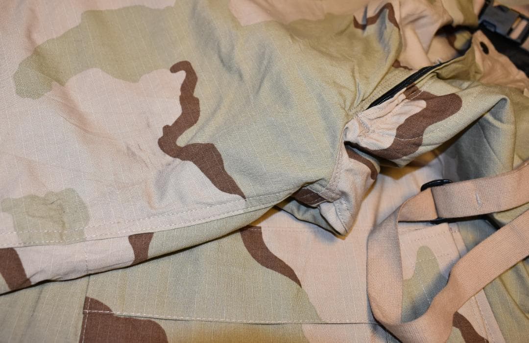 【実物】米軍 ケミカルジャケット パンツ  3Cデザート M-R