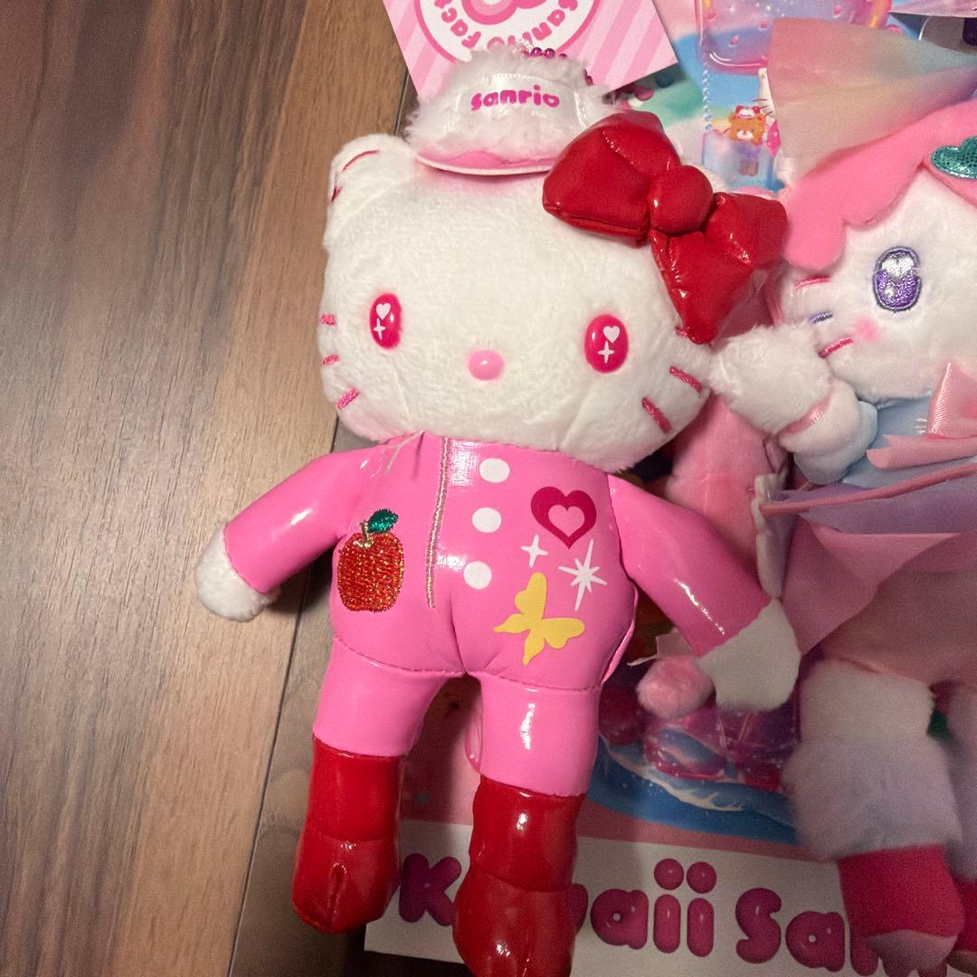 サンリオ　原宿店限定　マスコットキーホルダー