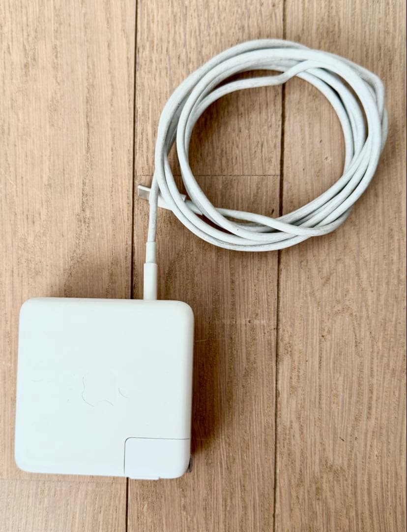 MacBook Pro 16インチ 2019 / i7 / 32GB / 1TB