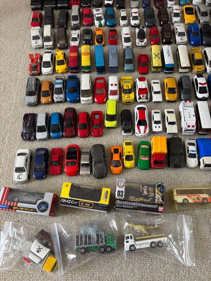 トミカ　ミニカー　まとめ売り　レア車あり　ジャンク