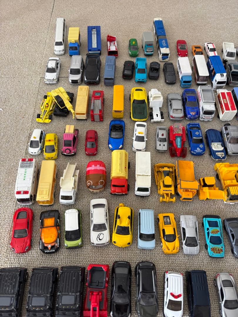 トミカ　ミニカー　まとめ売り　レア車あり　ジャンク